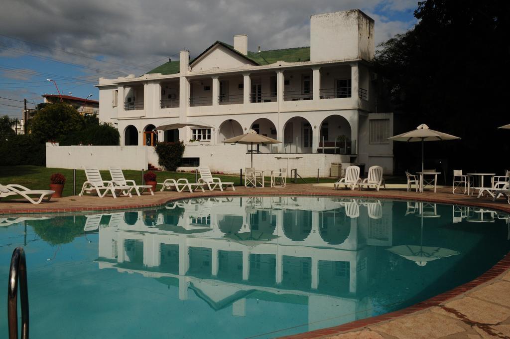 Hostal De La Costa Villa Carlos Paz Dış mekan fotoğraf