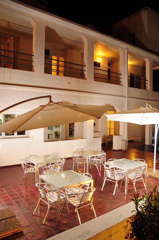 Hostal De La Costa Villa Carlos Paz Dış mekan fotoğraf