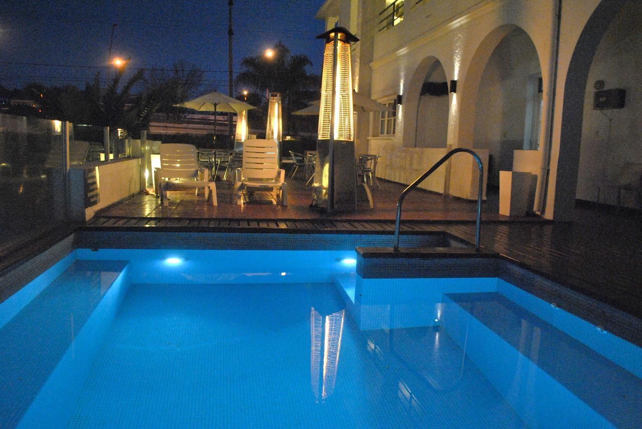 Hostal De La Costa Villa Carlos Paz Dış mekan fotoğraf